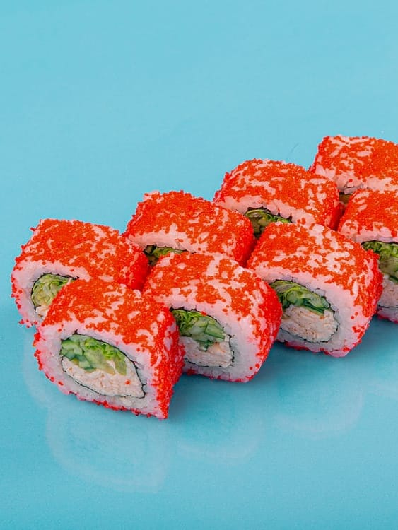 Ролл острая калифорния с крабом