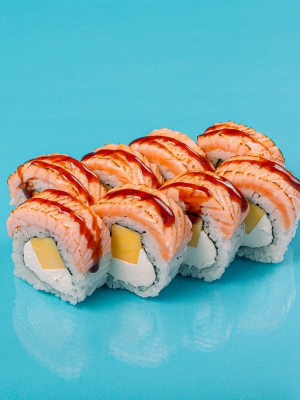 Филадельфия с манго гриль